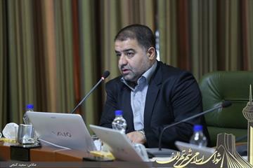 مجید فراهانی در جلسه با اعضای ستاد شورایاری و رابطین مناطق 22 گانه بررسی کردند نقش و جایگاه شورایاران در پروژه‌های کوچک ‌مقیاس محلی 